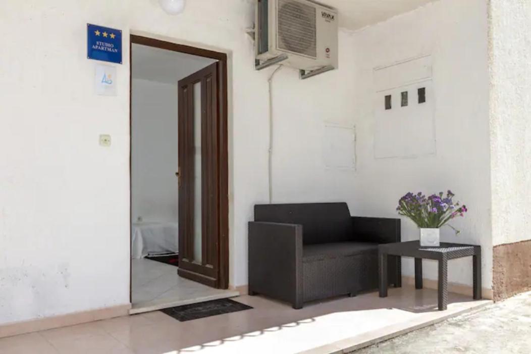 Apartments Marasovic - Roko สปลิท ภายนอก รูปภาพ