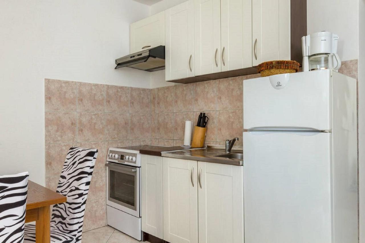 Apartments Marasovic - Roko สปลิท ภายนอก รูปภาพ